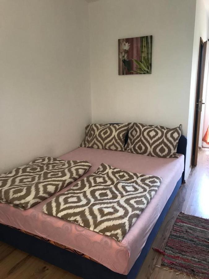 Studio Apartments Mt Šmrika Екстериор снимка