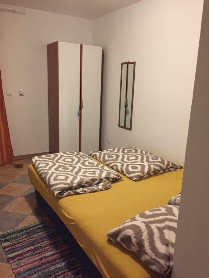 Studio Apartments Mt Šmrika Екстериор снимка